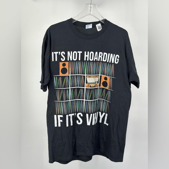 It's Not Hoarding If It's Vinyl Funny Vinyl Records Lover T-Shirt - Picture 1 of 3
